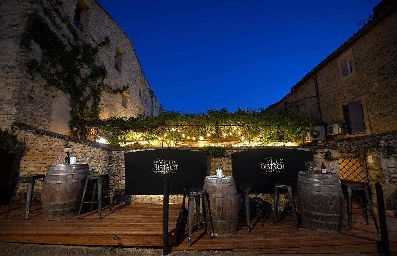 Les Chambres Du Vieux Bistrot Cabrières-dʼAvignon Exterior foto
